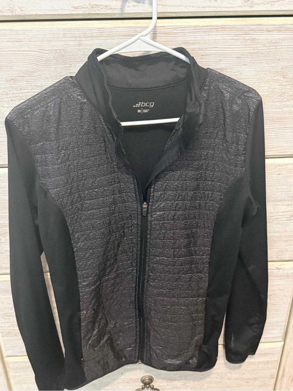 bcg Women's Black Quilted-Front Bomber Jacket